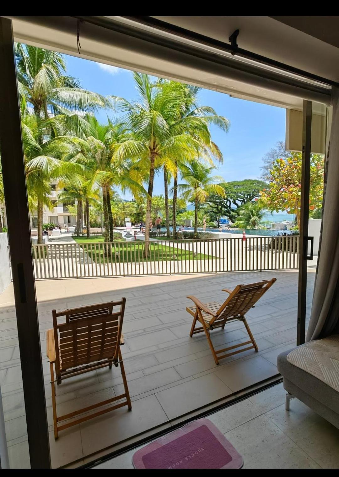 By The Sea Batu Ferringhi Beach Front Apartment Suite Экстерьер фото